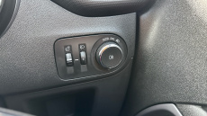 Vauxhall Crossland 1.2 Turbo [130] Design 5dr Auto Petrol Hatchback